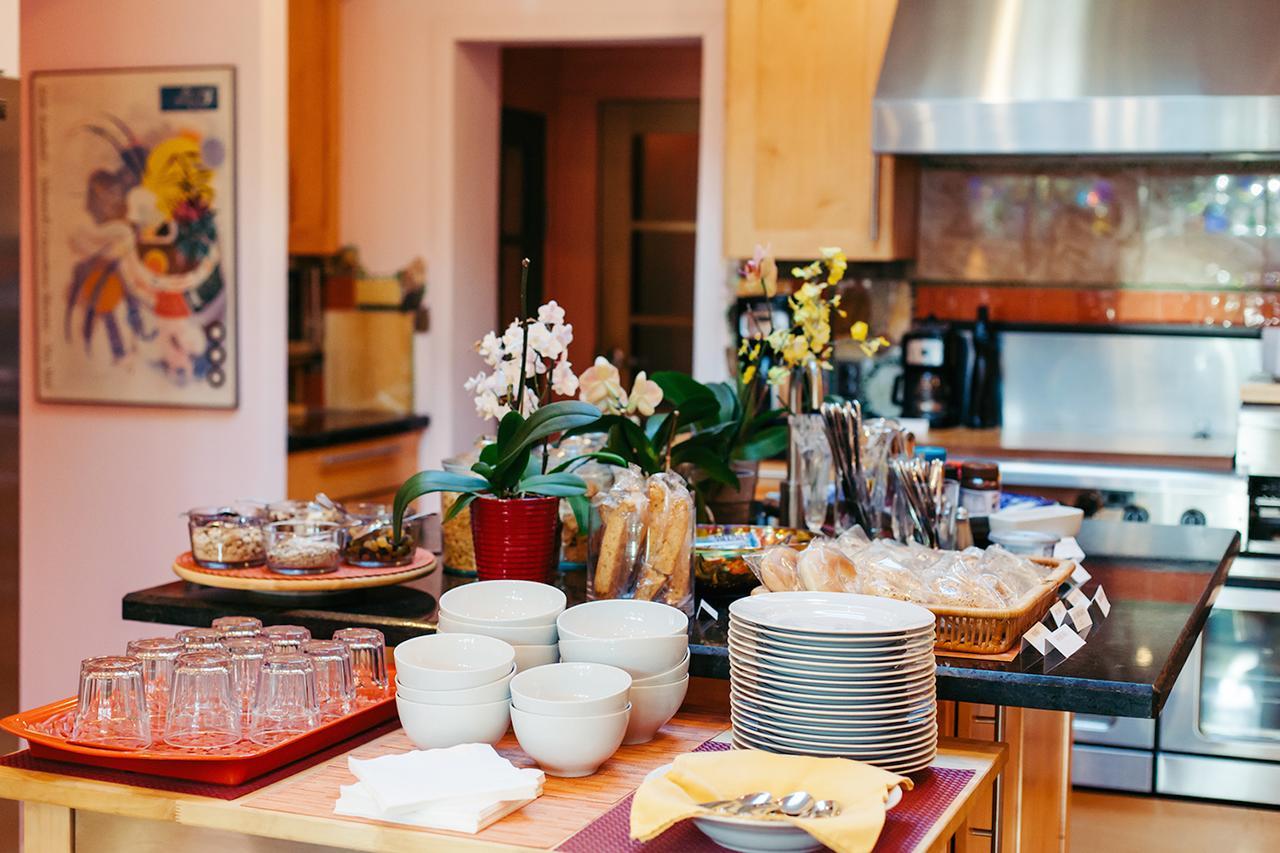 Hollywood Bed & Breakfast Los Angeles